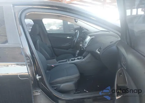 2017 Chevrolet Cruze Ls Auto z USA, uszkodzony, nr VIN 1G1BC5SM8H7119620